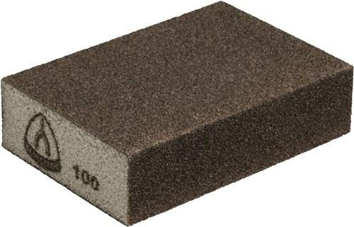100